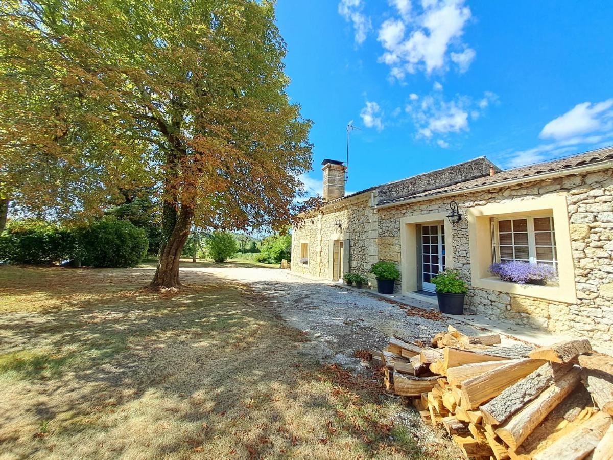 Bleu Raisin Les Salles-de-Castillon Exterior foto